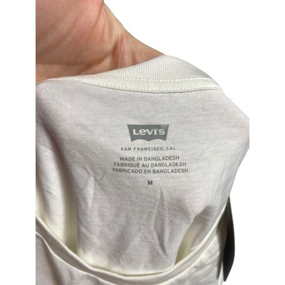 Levis T Shirt Size M Floral Spell Out Womens NEW Country Graphic Daisy Flowers - Picture 11 of 13